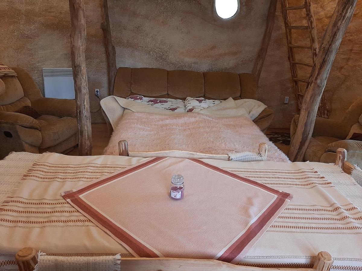 Midgard Hotel Osiecznica Luaran gambar